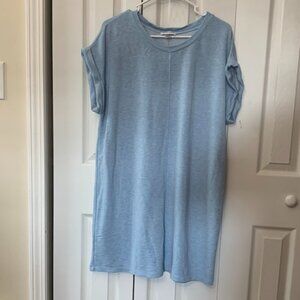CALVIN KLEIN SEAM DOWN CENTER T-SHIRT DRESS - SOFT WITH CAPPED SLEEVES.  SIZE L